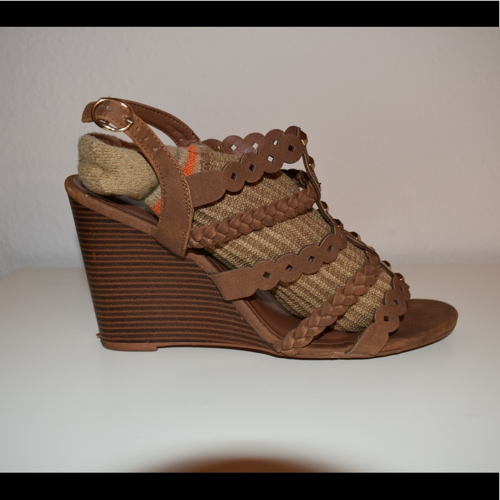 Brown wedge heels